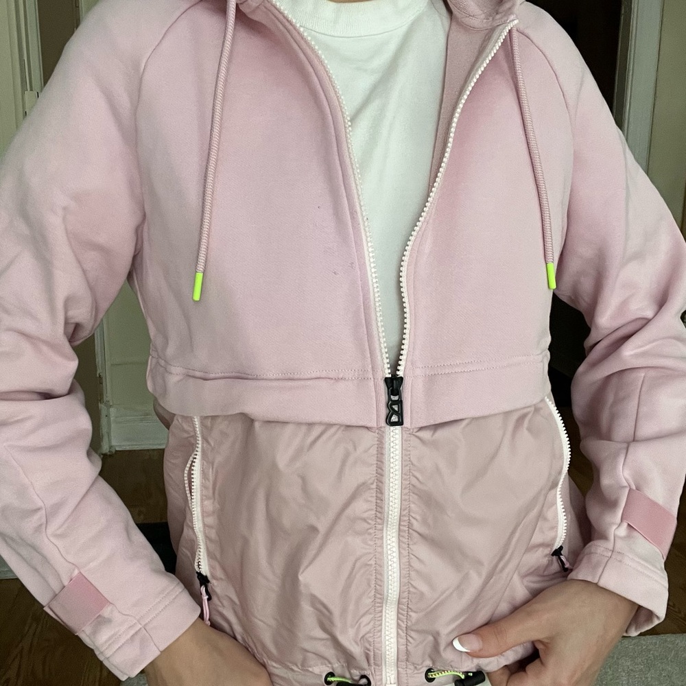 Bogner pink windbreaker jacket sporty chic